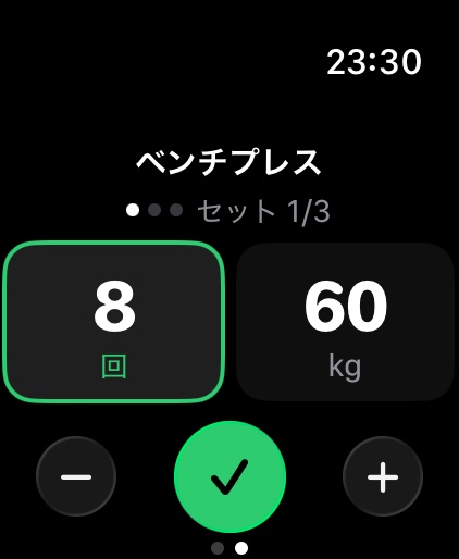 Apple WatchのEvolvea：ベンチプレス1セット、60 kgで8回、手首で完了できる状態